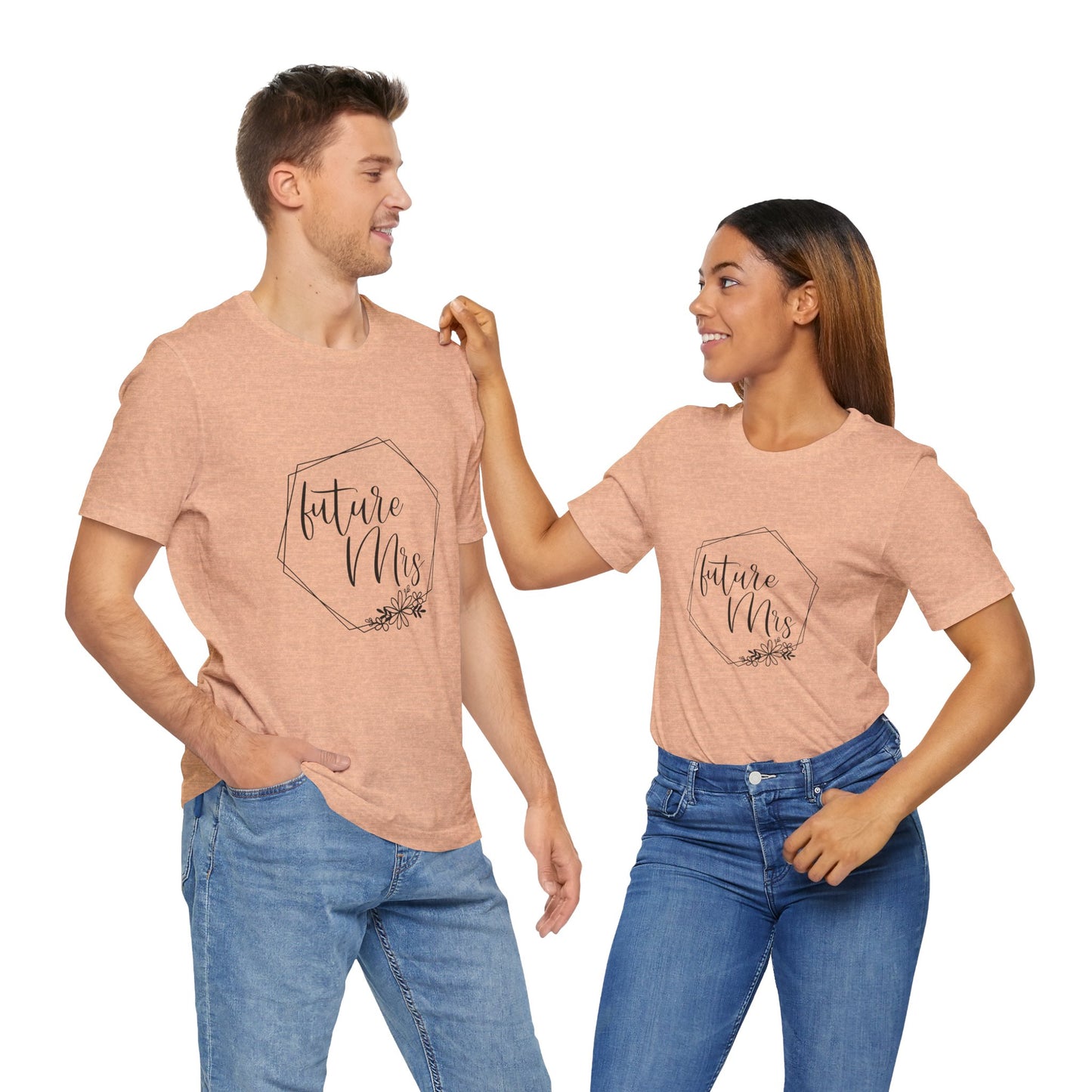 Future Mrs Shirt, Bride T-shirt, Bride Daisy Flowers Shirt, Wedding Shirt, Bride Tee, Bridal Shower Shirt, Gift Shirt for Bride