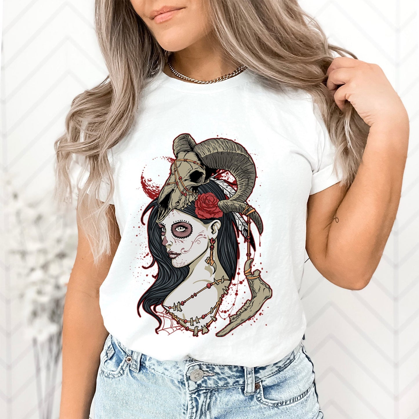 Horror T-Shirt, Fantasy T-Shirt, Dead Queen T-Shirt, Mystical Gift T-shirt, Gothic T-Shirt, Witchy Clothing, Fantasy and Myth T-shirt