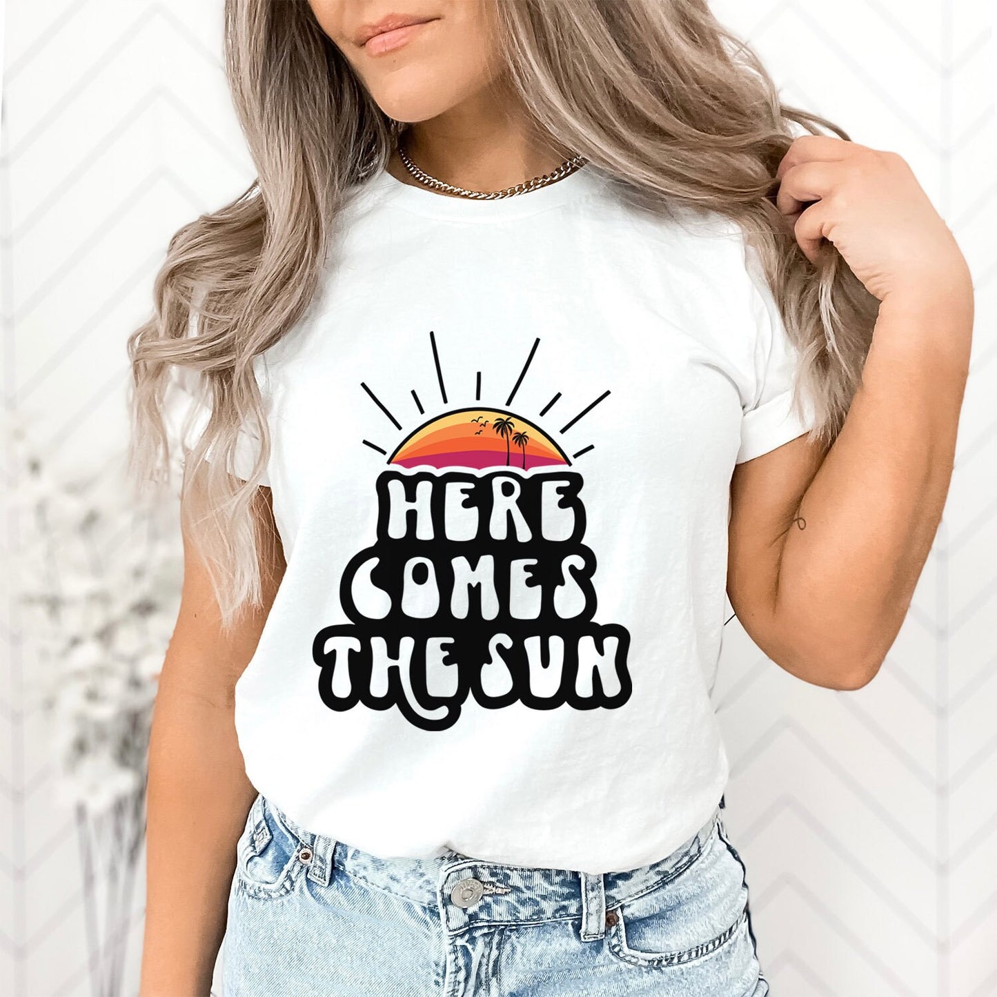 Here Comes the Sun Shirt, Summer Shirt, Summer Vibes T-Shirt, Beach Shirt, Summer T-shirt, Cool Summer Vacation T-shirts