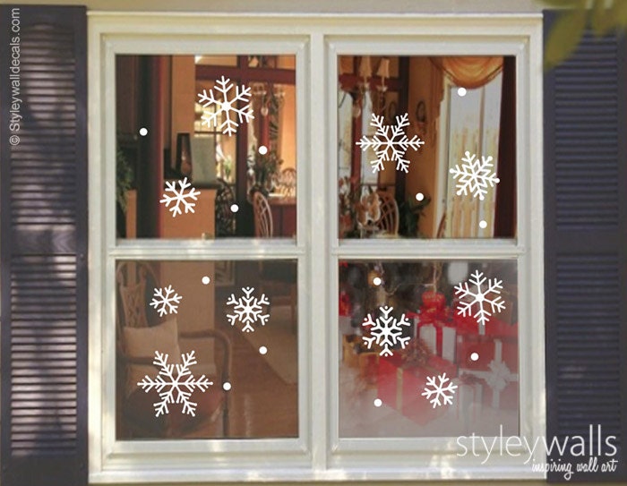 Snow Flakes Wall Decal, Holidays Wall Decal, SnowFlakes Sticker, Christmas Wall Decal, Window Decoration Wall Decal, Christmas Decor
