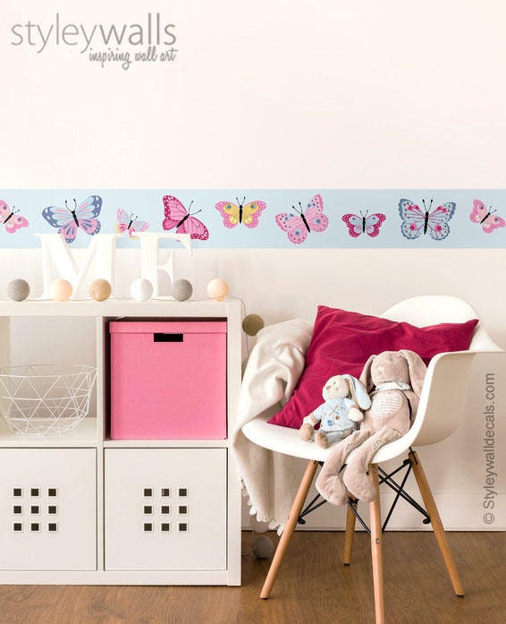 Butterflies Wall Border, Butterfly Border Wall Decal, Repositionable Butterflies Wall Border, Nursery Decor, Baby Girls Room Wall Decals