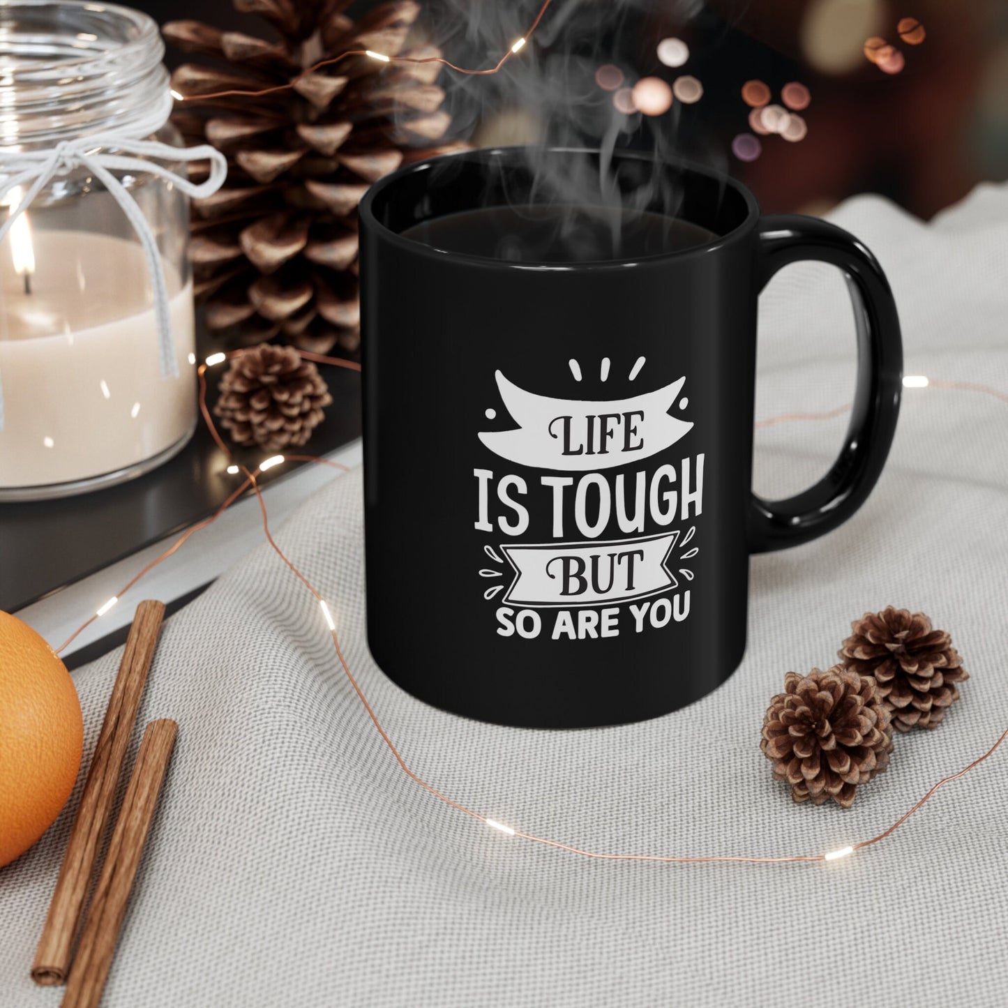 Cadeau d'anniversaire, tasse personnalisée, tasse de motivation, tasse inspirante avec citation, la vie est dure, mais vous aussi, tasse à café en céramique noire 11 oz
