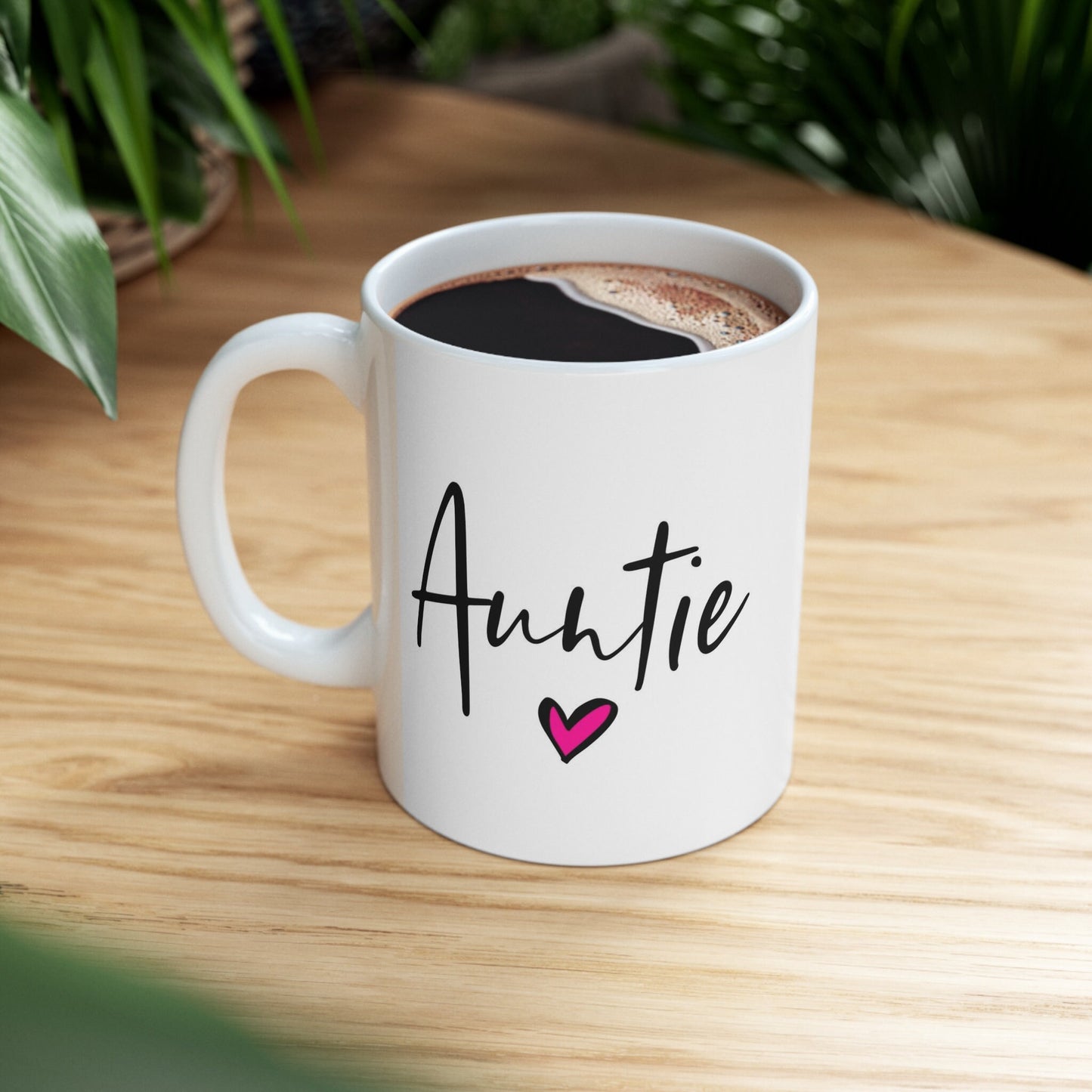 Gift Mug for Aunts, Auntie Love Heart Mug, Funny Mug, Gift Coffee Mug, Coffee Quotes Mug, Cup for Coffee, White Ceramic Coffee Mug