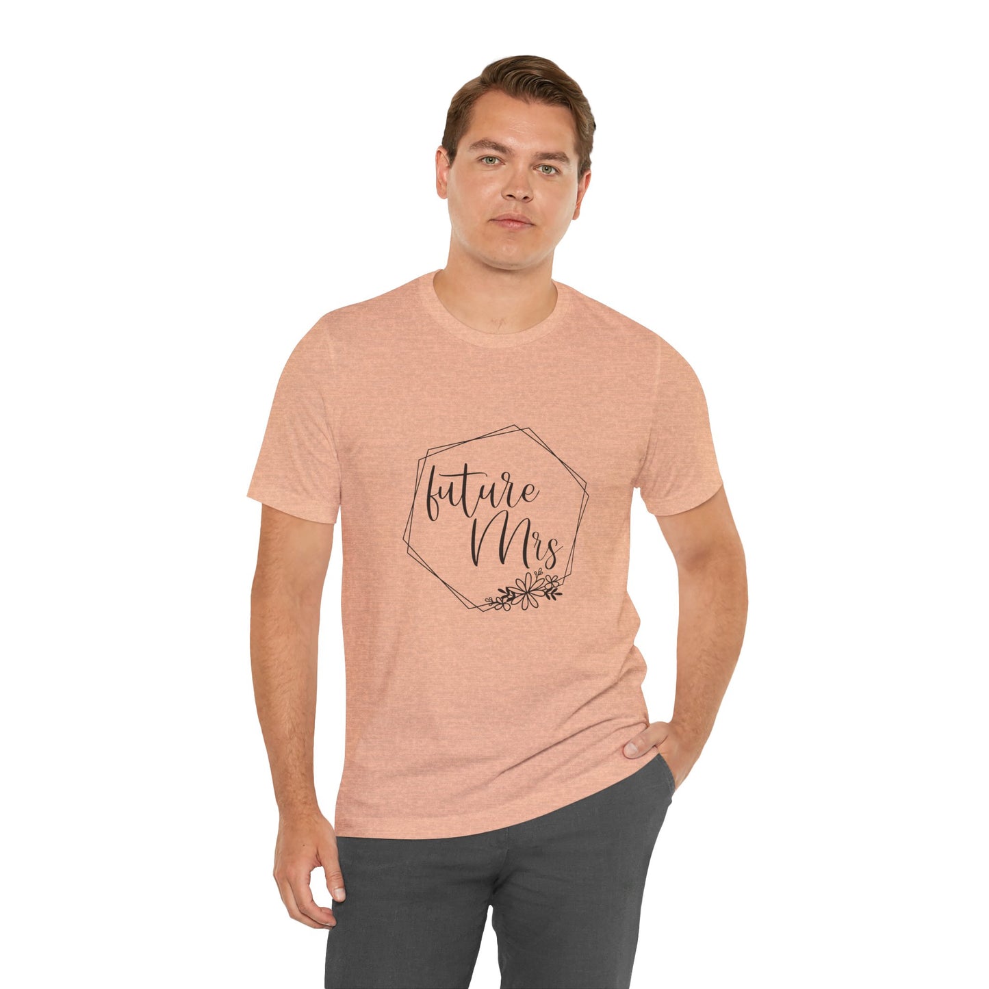 Future Mrs Shirt, Bride T-shirt, Bride Daisy Flowers Shirt, Wedding Shirt, Bride Tee, Bridal Shower Shirt, Gift Shirt for Bride