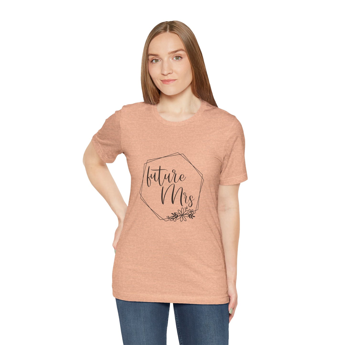 Future Mrs Shirt, Bride T-shirt, Bride Daisy Flowers Shirt, Wedding Shirt, Bride Tee, Bridal Shower Shirt, Gift Shirt for Bride