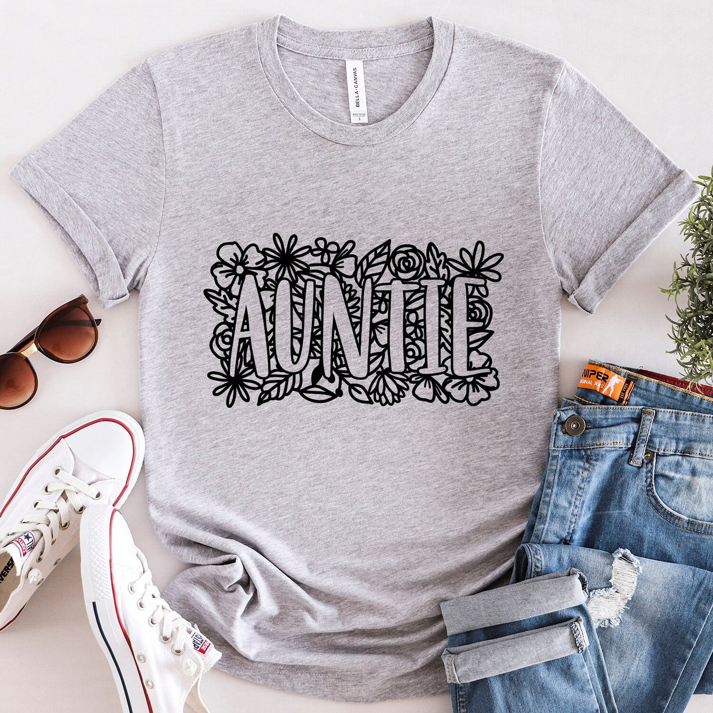 T-shirt for Aunt, Auntie T-Shirt, Auntie Gift Tee, Gift for Aunt, Aunt Gift, Gift for Sister, Auntie Birthday Gift, Humor T-Shirts