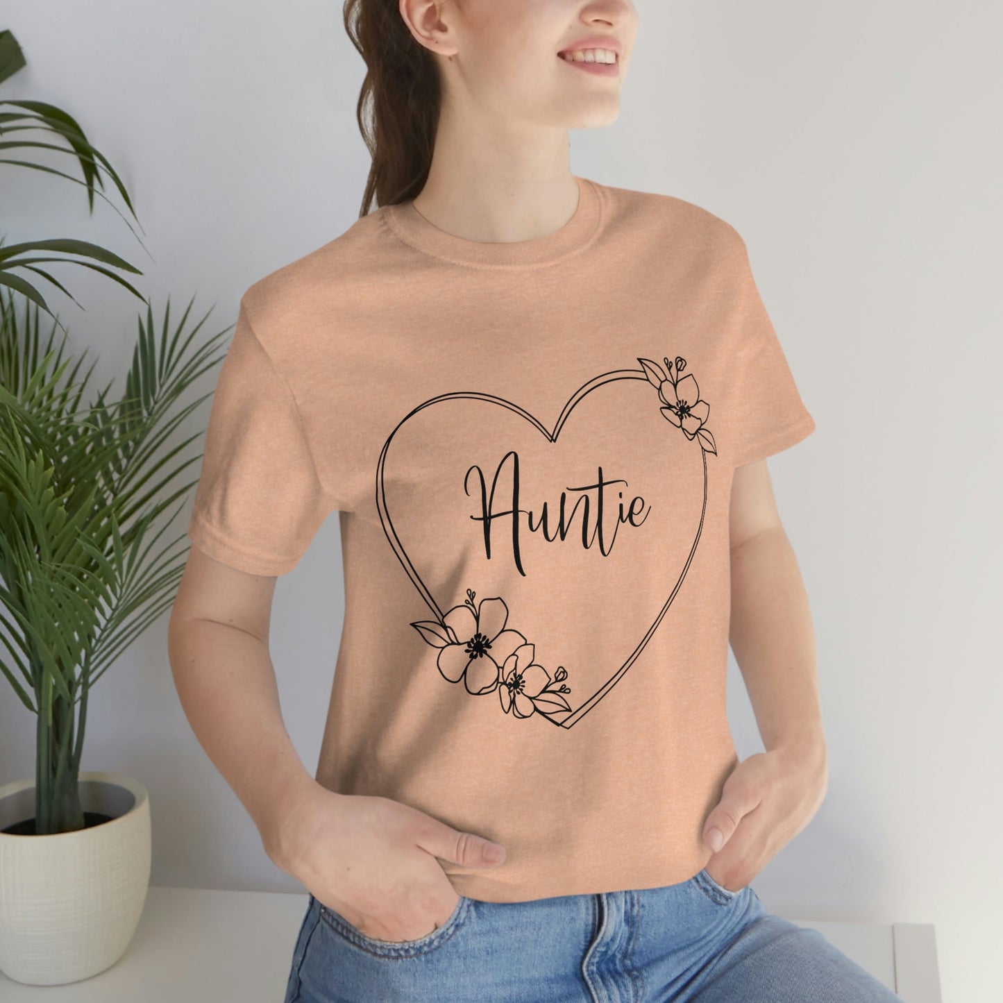 Heart T-shirt for Aunt, Auntie T-Shirt, Auntie Gift, Aunt Shirt, Gift for Aunt, Aunt Gift, Gift for Sister, Auntie Birthday Gift