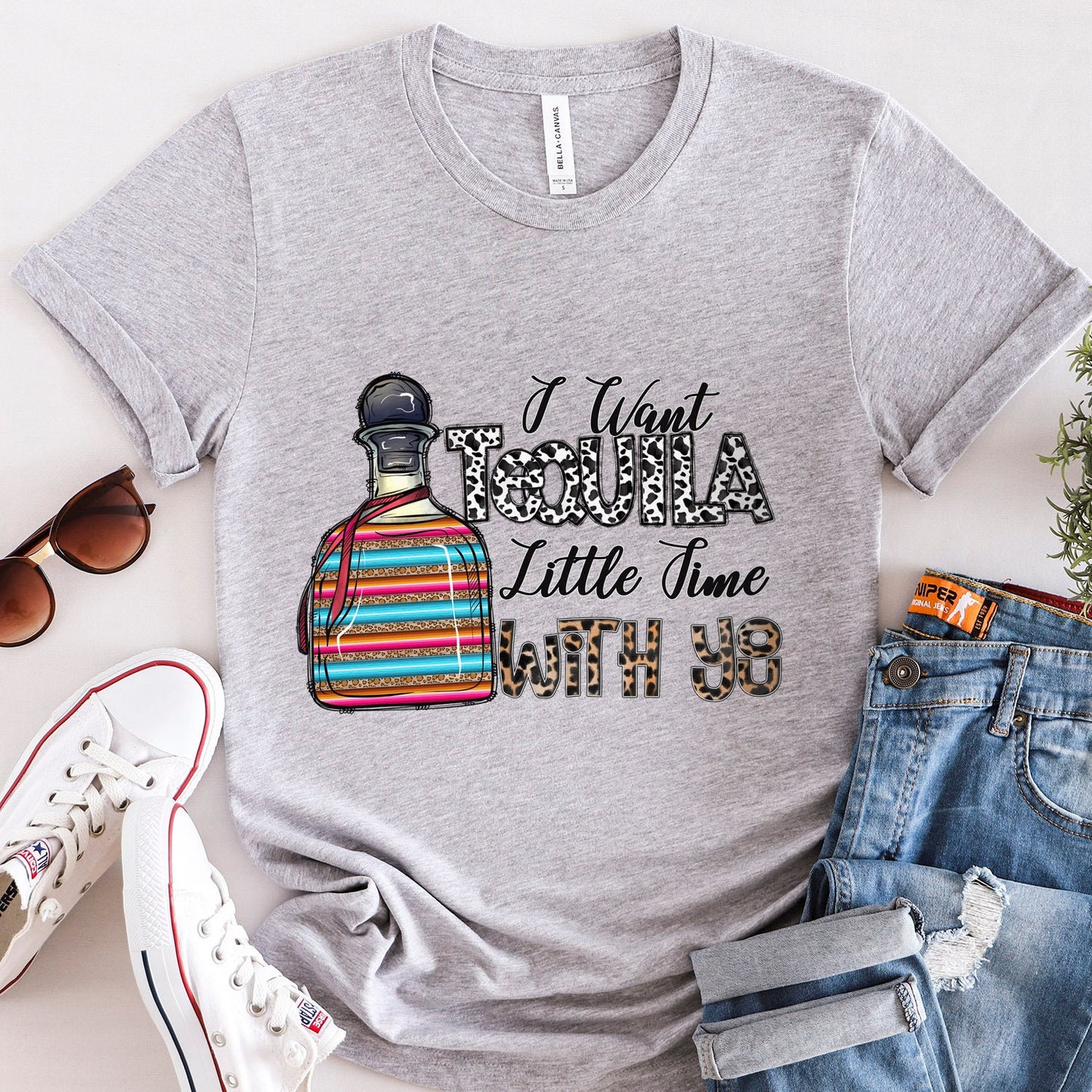 Tequila Shirt, I want Tequila Little Time with You T-Shirt, Lustige Shirts, Humor T-Shirt, Geschenk T-Shirt, Geschenk für Sie, Geschenk für Ihn