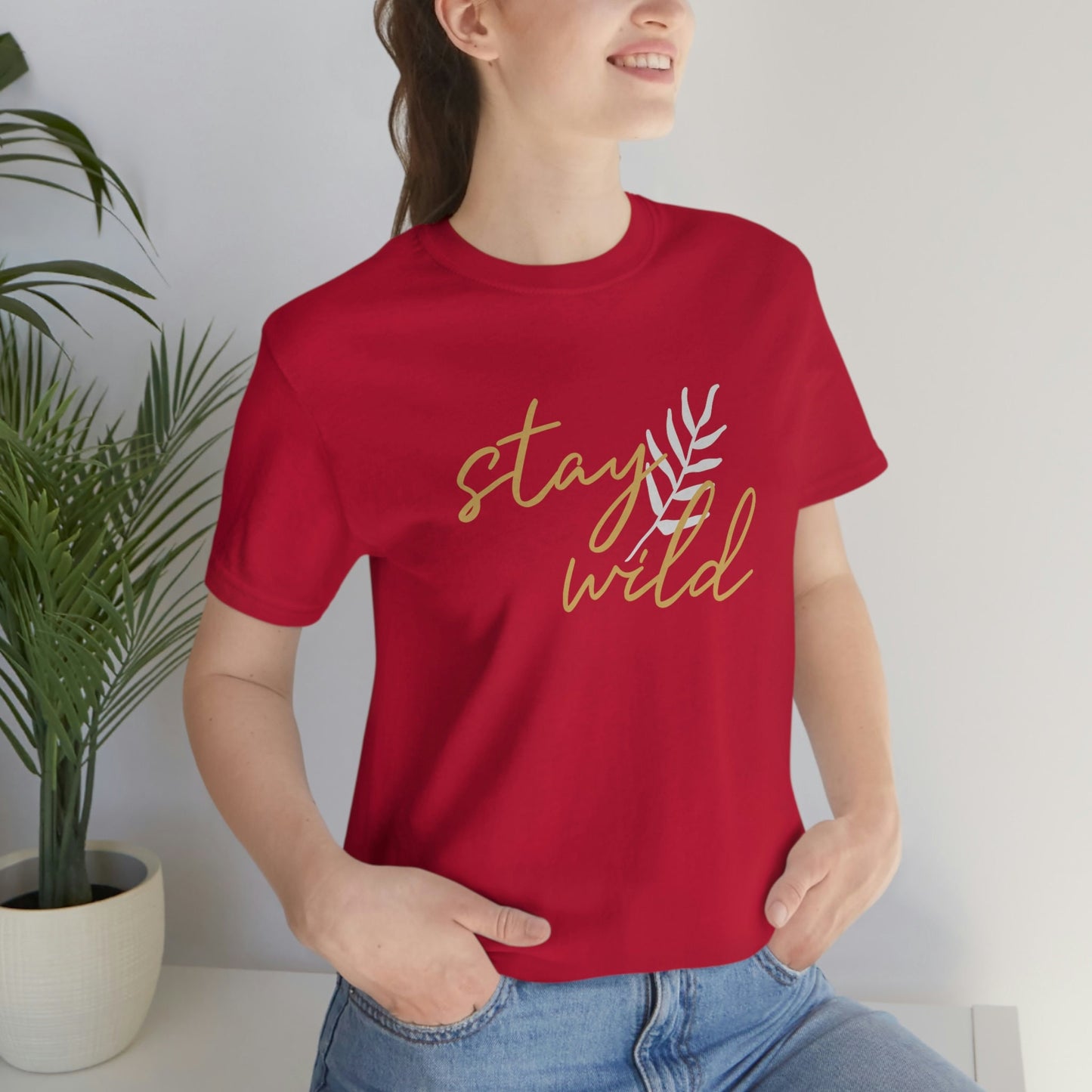 Stay Wild Jungle T-Shirt, Boho T-Shirt, Inspirierendes T-Shirt, Boho T-Shirt, Florales Blätter T-Shirt, Geschenk-Shirt für Sie