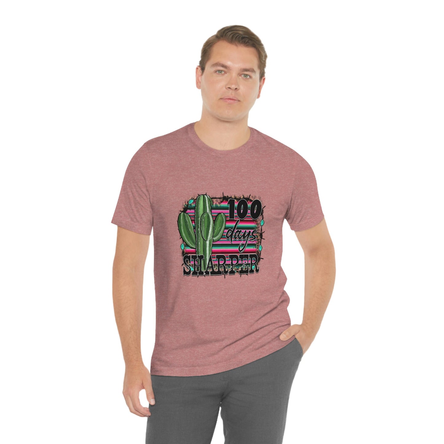 T-shirt 100 jours plus net, t-shirts 100 jours d'école, t-shirt cadeau pour les enseignants, cadeaux scolaires, t-shirts graphiques 100e jour, t-shirt avec cactus western