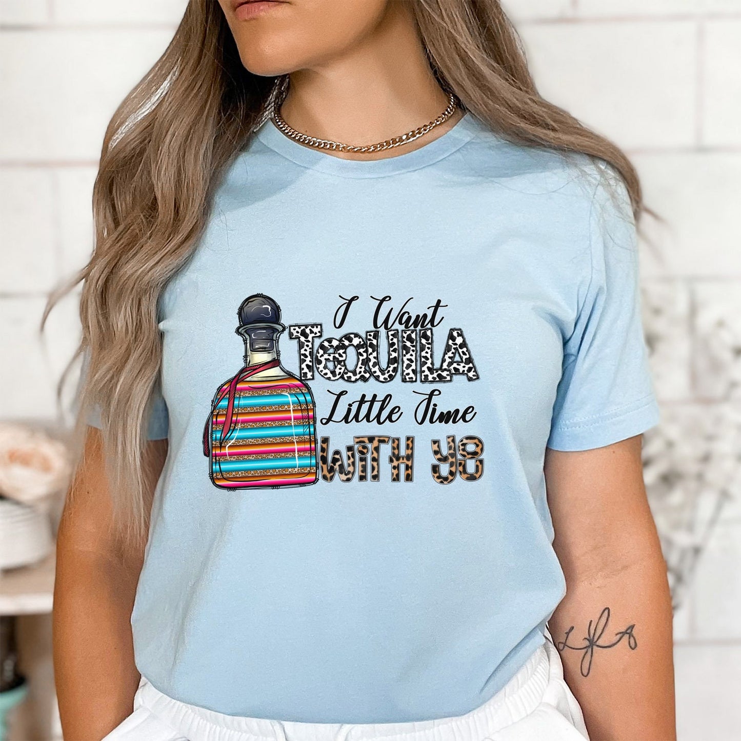 Tequila Shirt, I want Tequila Little Time with You T-Shirt, Lustige Shirts, Humor T-Shirt, Geschenk T-Shirt, Geschenk für Sie, Geschenk für Ihn