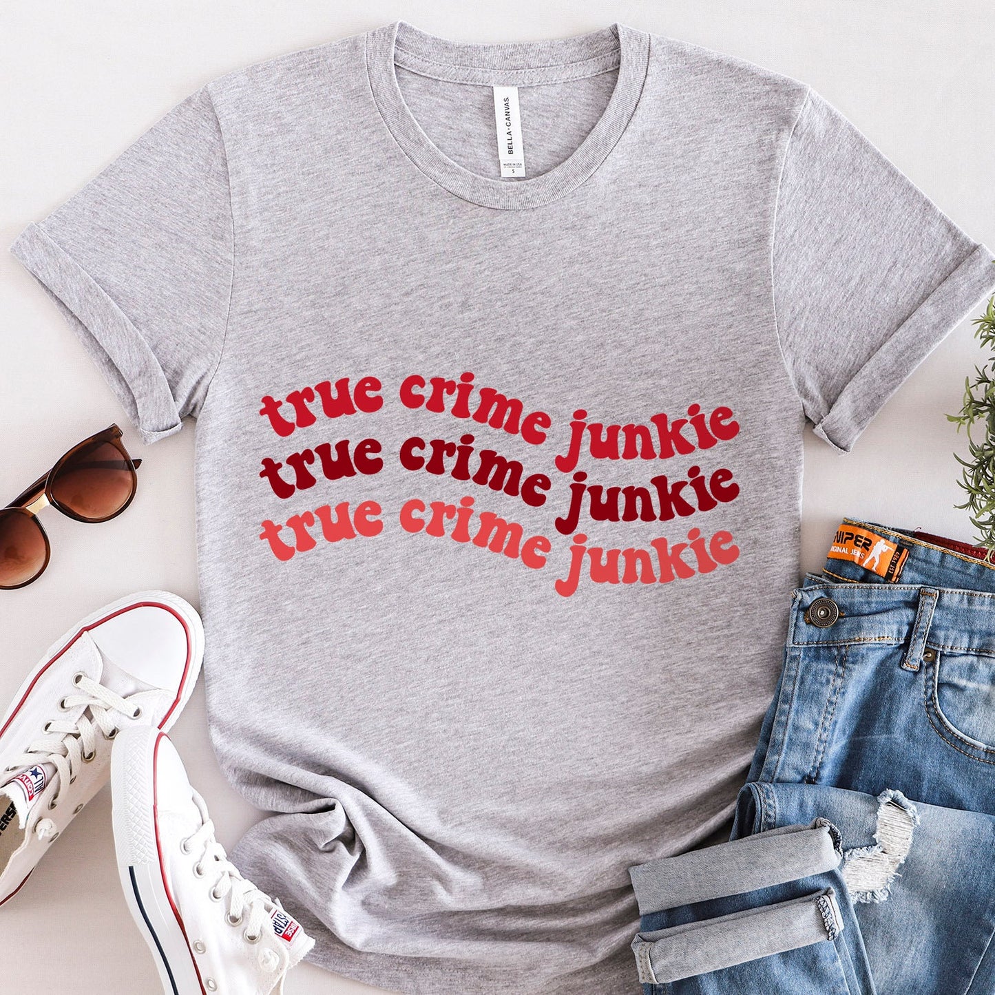 True Crime Junkie T-shirt, True Crime Shirt, Funny Shirts, Murderer T Shirt, Crime Movies Shirt, Gift T-shirt, Movie Series Gifts