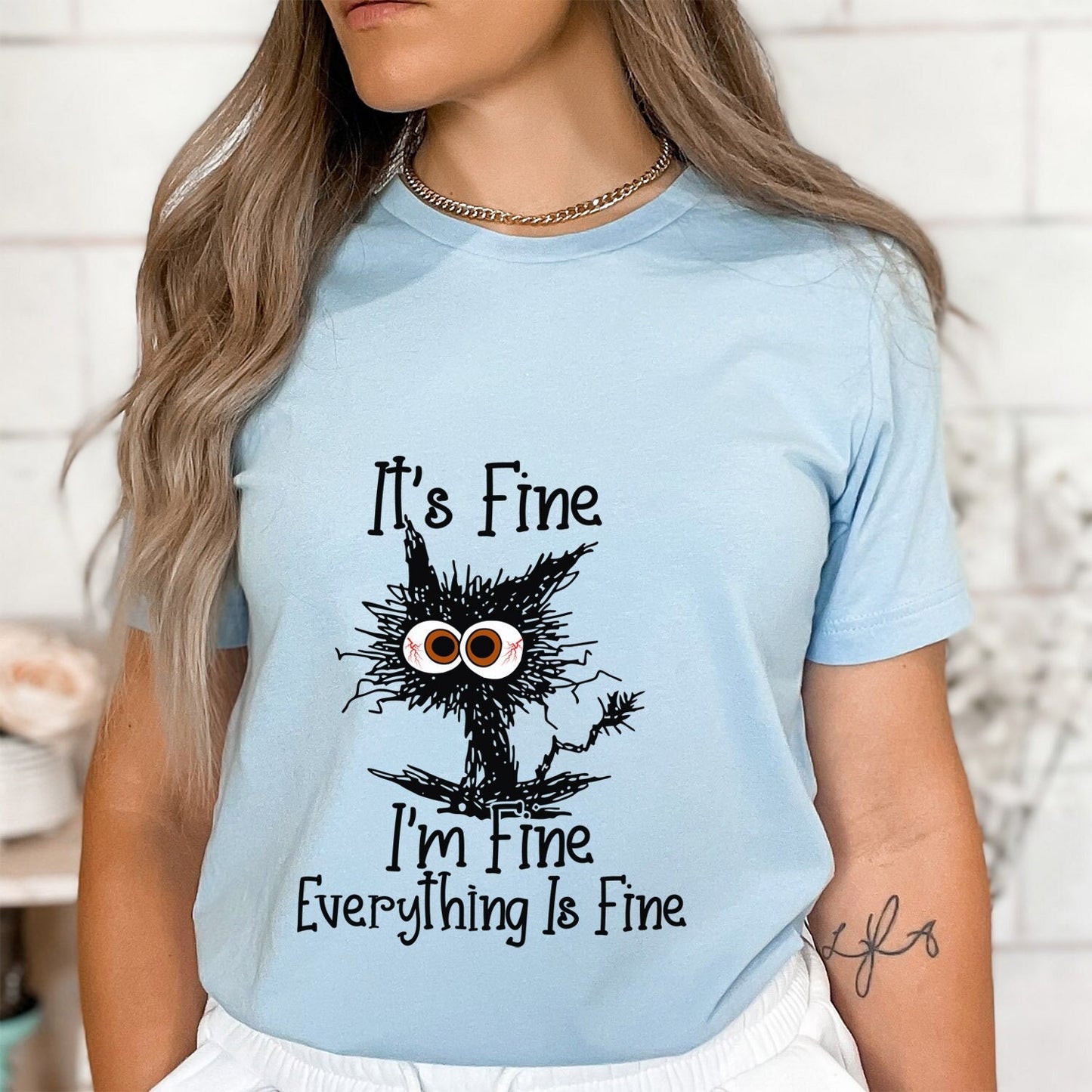 It's Fine I'm Fine Everything is Fine Katzenshirt, Katzenshirt, Sarkastisches Lustiges Katzenshirt, I am Fine Cat Shirt, Introvertiertes T-Shirt, Geschenkshirt