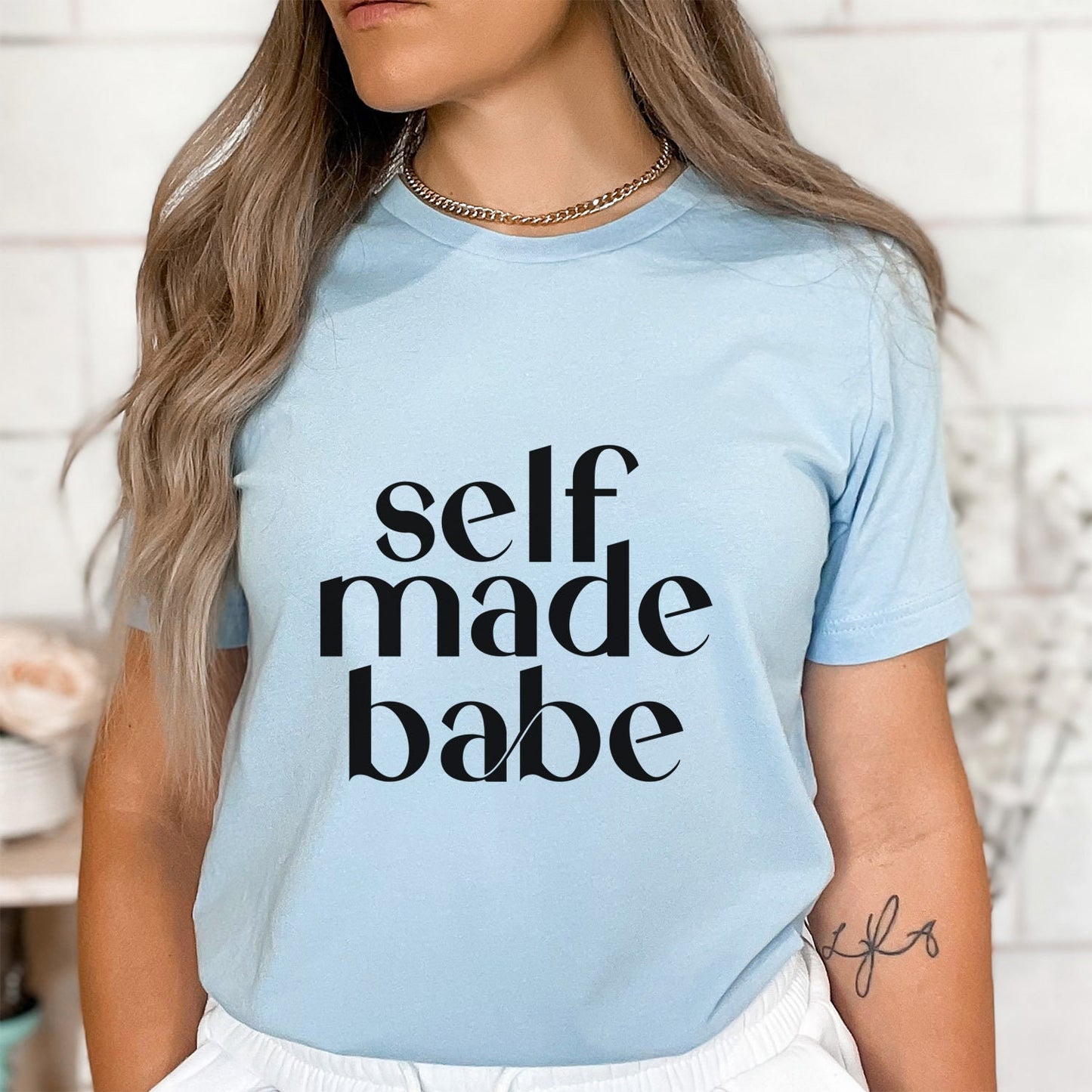 Boss Babe T-shirt, Boss Mom Shirt, Self Made Babe Shirt, Mama Shirt, Mommy Gift Shirt, Gift for Mom, Boss Business Mom Life T-shirt