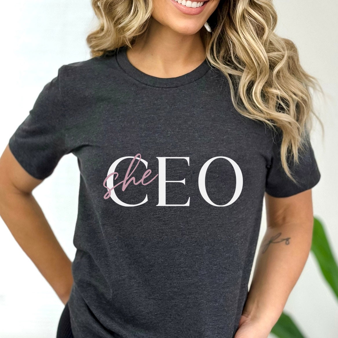 Ceo Mom Shirt, Boss Mom Shirt, Business Woman Shirt, Mama Shirt, Mommy Gift Shirt, Gift for Mom, Mom Life T-shirt, Boss Mom Life T-shirt