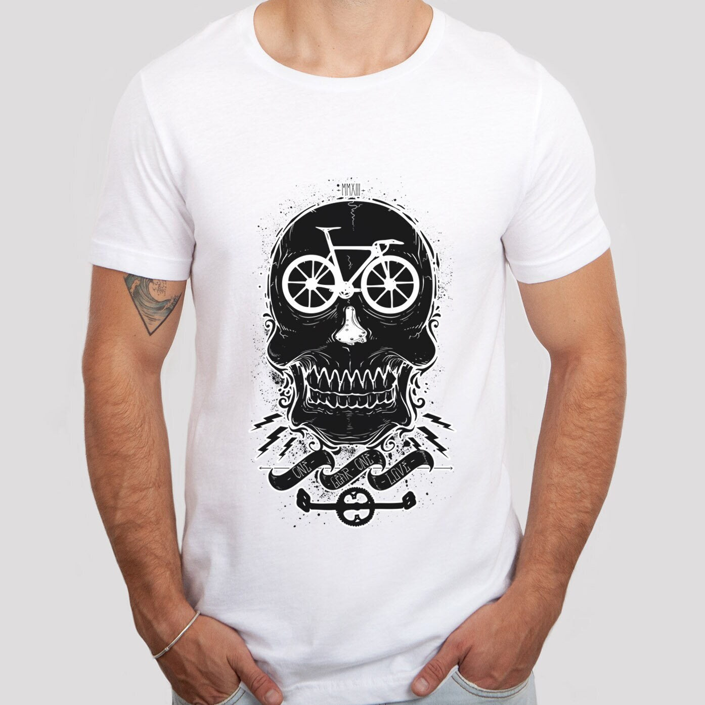 T-shirt d'amour de vélo, T-shirt de crâne, chemise avec crâne, T-shirt de tête de mort, T-shirt avec vélo, chemise d'horreur, T-shirt d'humour