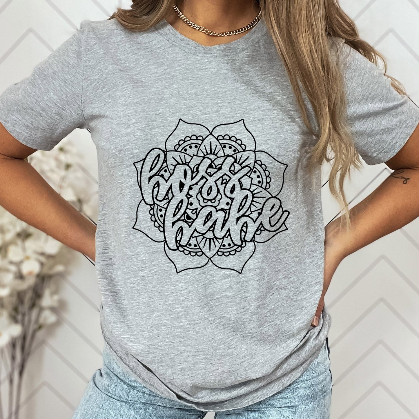 Mandala T-shirt, Boss Babe T-shirt, Boss Mom Shirt, Gift Mama Shirt, Gift Shirt for Mom, Mom Life T-shirt