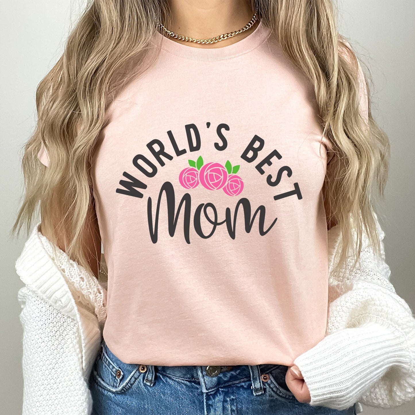 World's Best Mom Shirt, Mother T-shirt, Gift Shirt for Mom, Mother's Day Gift Shirt, Shirt for Mothers, Mom Shirt Design