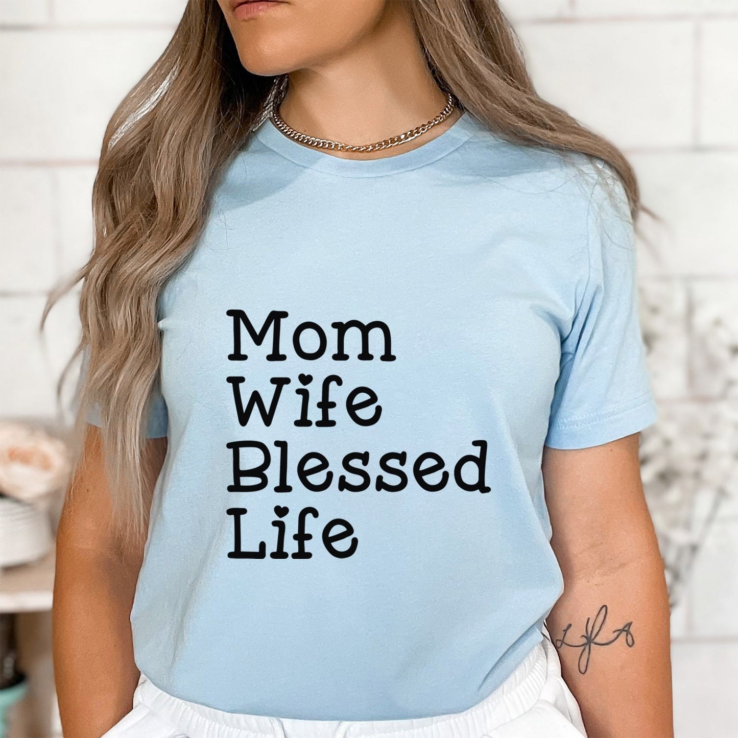 T-Shirt „Mom Wife Blessed Life“, T-Shirt „Mom Life“, Geschenk-Shirt für Mama, Muttertagsgeschenk-Shirt, Shirt für Mütter, Gesegnetes Mama-Shirt