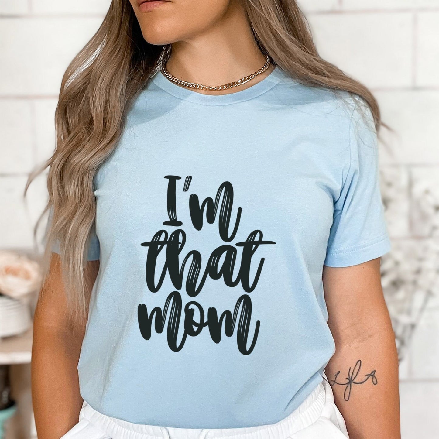 Je suis cette maman T-shirt, T-shirt mère, T-shirt vie de maman, T-shirt cadeau pour maman, T-shirt cadeau fête des mères, T-shirt pour les mères, T-shirt drôle pour les mamans