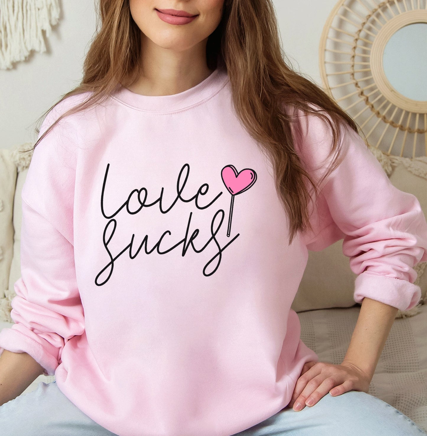 Sweat-shirt drôle de Saint-Valentin Love Sucks, chemise de Saint-Valentin, chemise à manches longues, chemise de sucre de sucette, chemise anti-Saint-Valentin