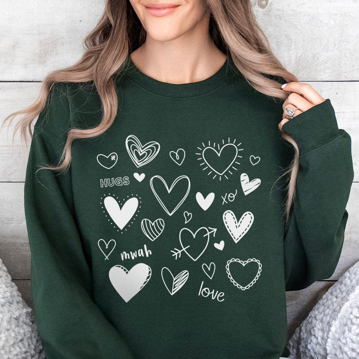 Love Hearts Collage Valentinstag Sweatshirt, Valentinstag Langarm Love Shirt mit Herzen, Love Shirt zum Valentinstag, Geschenk für Sie