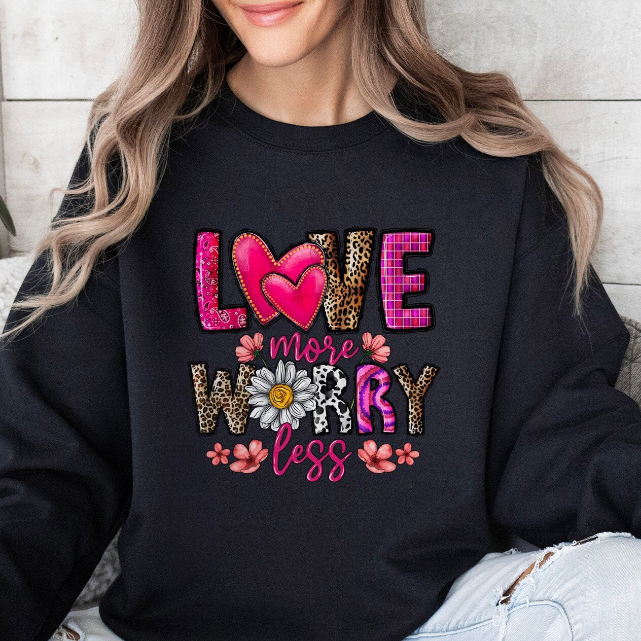 Sweat-shirt de Saint-Valentin Love More Worry Less, T-shirt d'amour à manches longues pour la Saint-Valentin, T-shirt avec cœur pour cadeau de Saint-Valentin pour elle