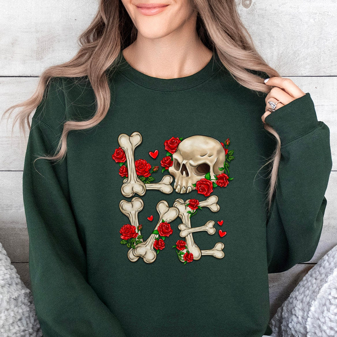 Love Skeleton Sweatshirt zum Valentinstag, Valentinstag Langarm Skelett Shirt, Valentinstag Geschenk Shirt, Totenkopf und Blumen Shirt