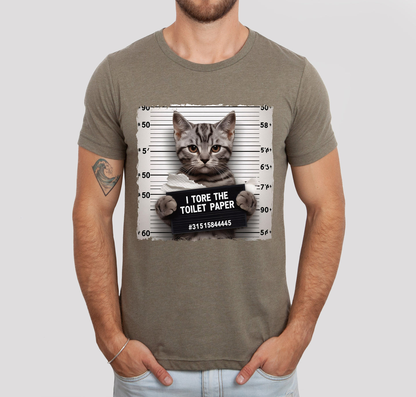 Bad Kitty T-Shirt, Lustiges Katzen T-Shirt, Guilty Cat T-Shirt, Katzenliebhaber Geschenk Shirt, I Tore the Toilet Paper Bad Kitty Shirt, Katzenbesitzer Geschenk T-Shirt