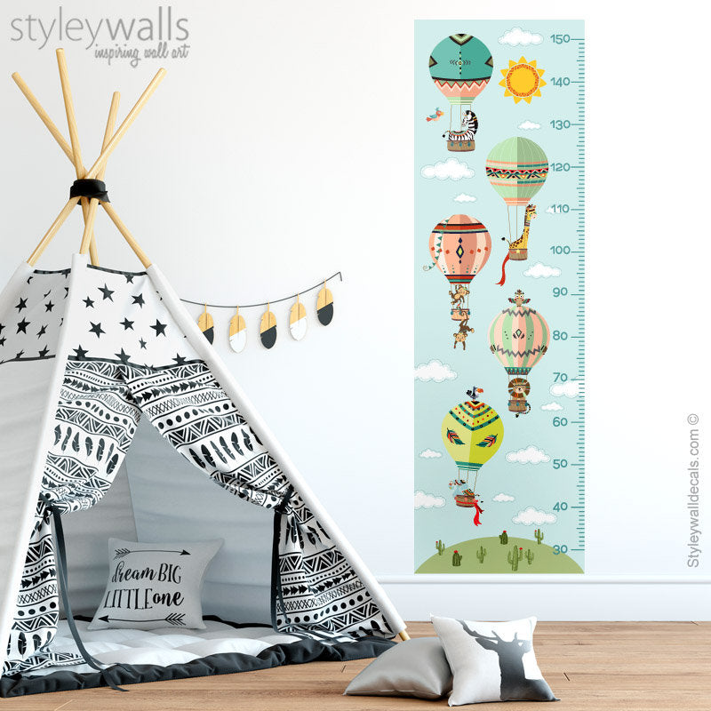 Autocollant mural pour tableau de croissance des animaux tribaux, autocollant mural pour tableau de croissance de la chambre d'enfant, autocollant mural pour tableau de hauteur, décoration murale pour chambre d'enfant avec animaux de la jungle