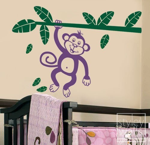 Autocollant mural singe, autocollant mural singe, autocollant mural jungle, singe de la jungle tenant une branche avec des feuilles, autocollant mural en vinyle pour chambre d'enfant