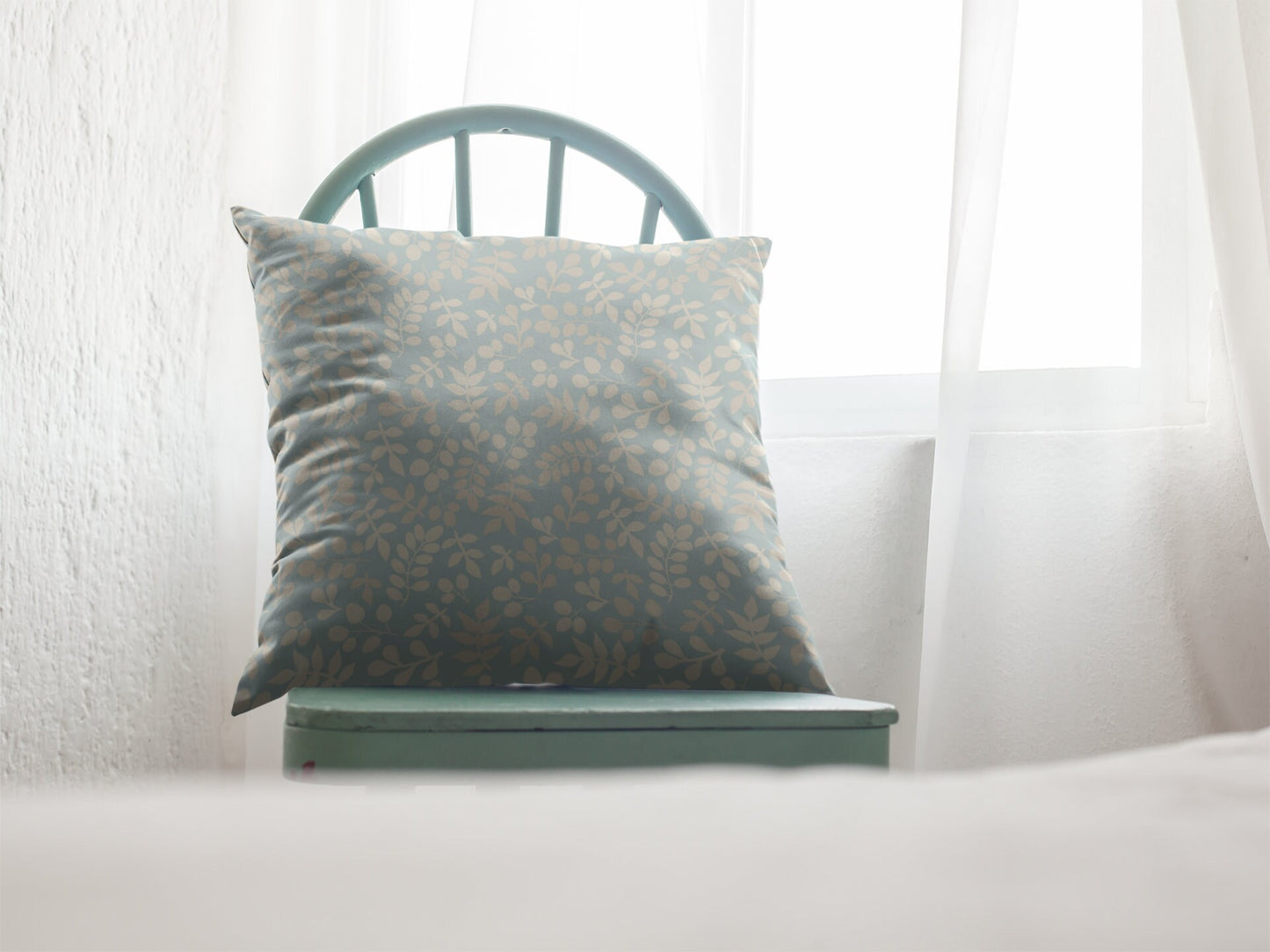Kissen mit Blättermuster, quadratisches Kissen mit Blumenmuster, Kissen aus gesponnenem Polyester, dekoratives Kissen und Kissen, doppelseitiger Druck